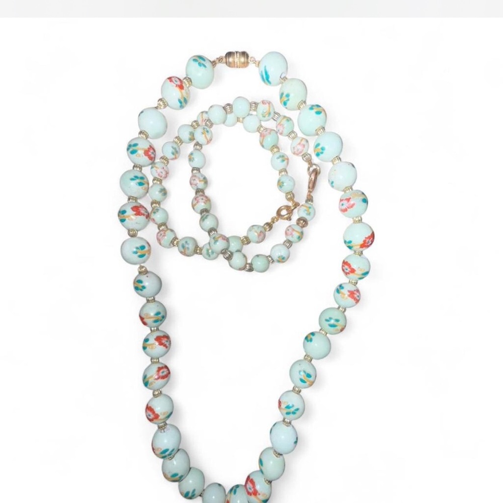Floral Beaded Necklace